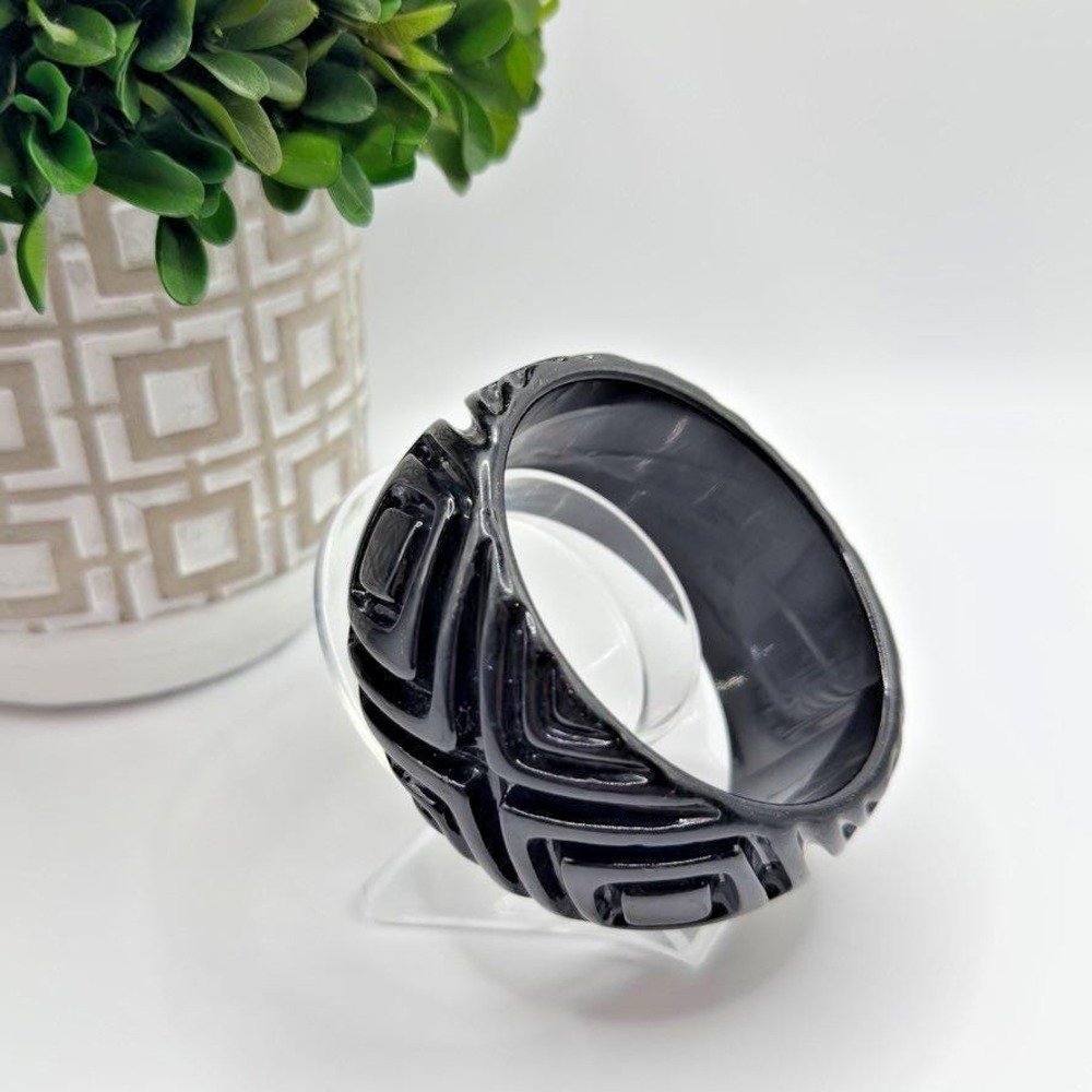 Vintage Black Lucite Bangle Bracelet Wideโ Carved Geometric Retro Statement